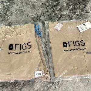 FIGS Scrubs Medium NWT